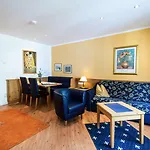 Ξενοδοχείο Aktiv Zur Rose Am Brenner 4*