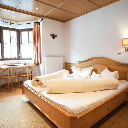 Aktiv Zur Rose Am Brenner Hotel