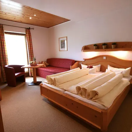 Aktiv Zur Rose Am Brenner 4*