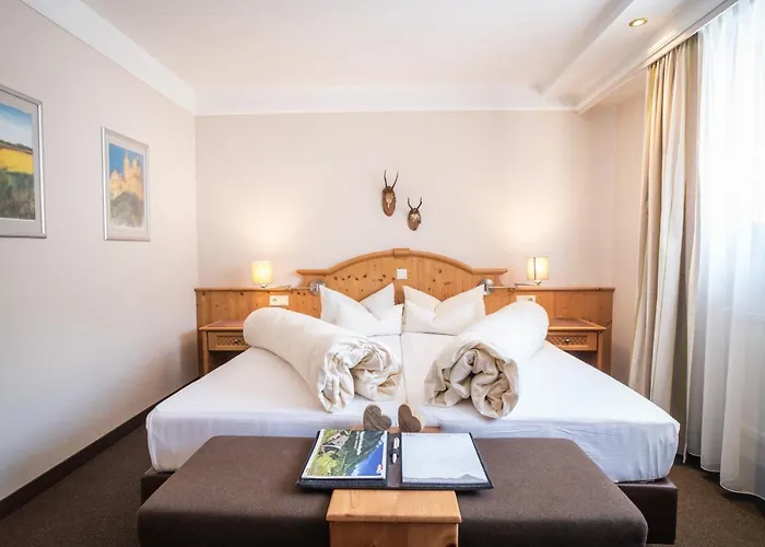 Hotel Aktiv Zur Rose Am Brenner 4*