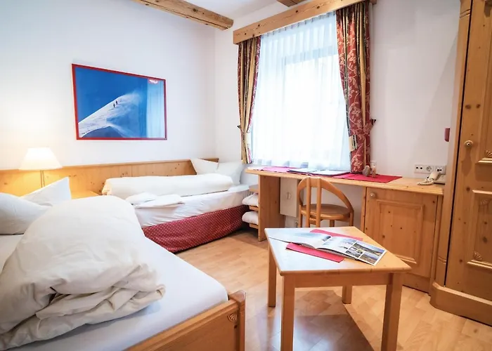 Hotel Aktiv Zur Rose Am Brenner 4*