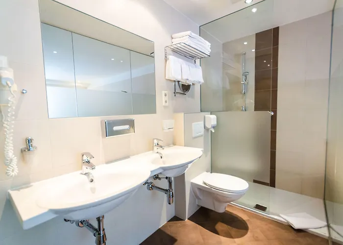 Aktiv Zur Rose Am Brenner Hotel 4*